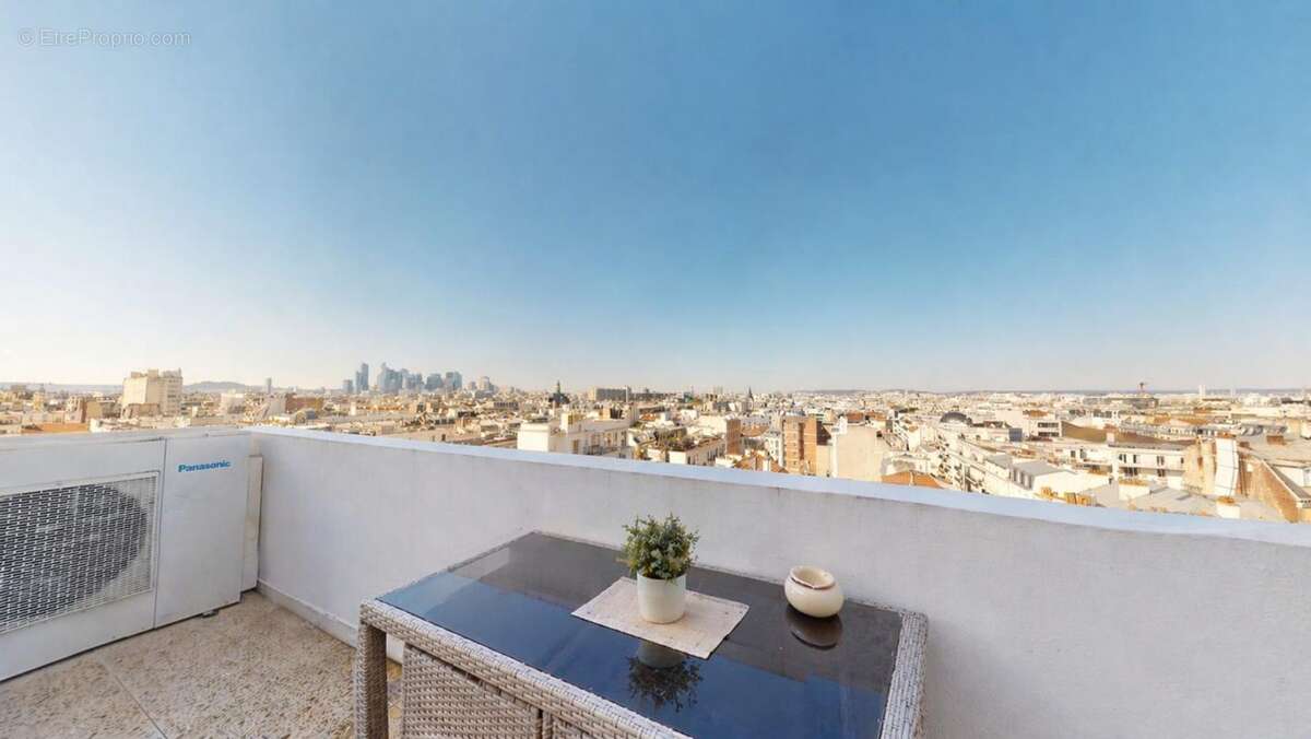 Appartement à LEVALLOIS-PERRET