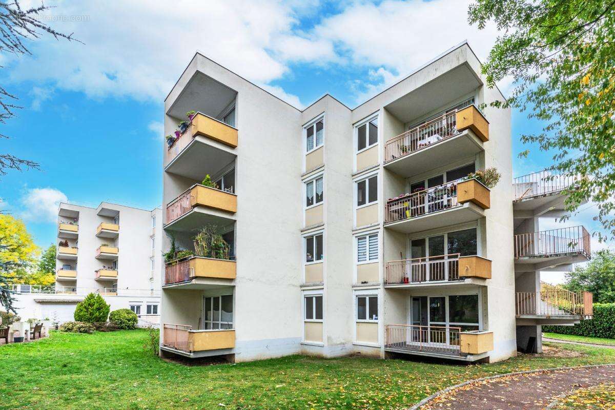 Appartement à ERMONT