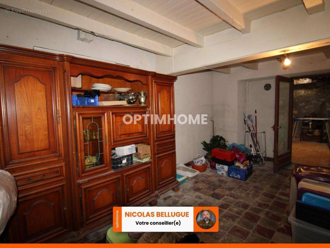 Habitez et travaillez au même endroit : 3 chambres et local commercial - photo 12