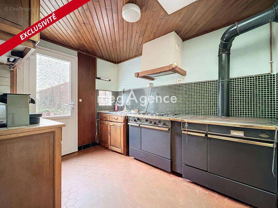 Maison à HARDRICOURT