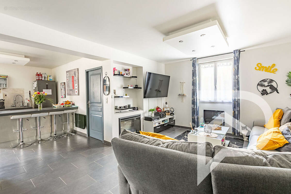 Maison à BREUIL-LE-VERT