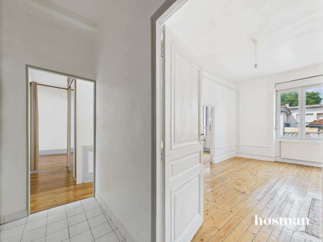 Appartement à LYON-8E