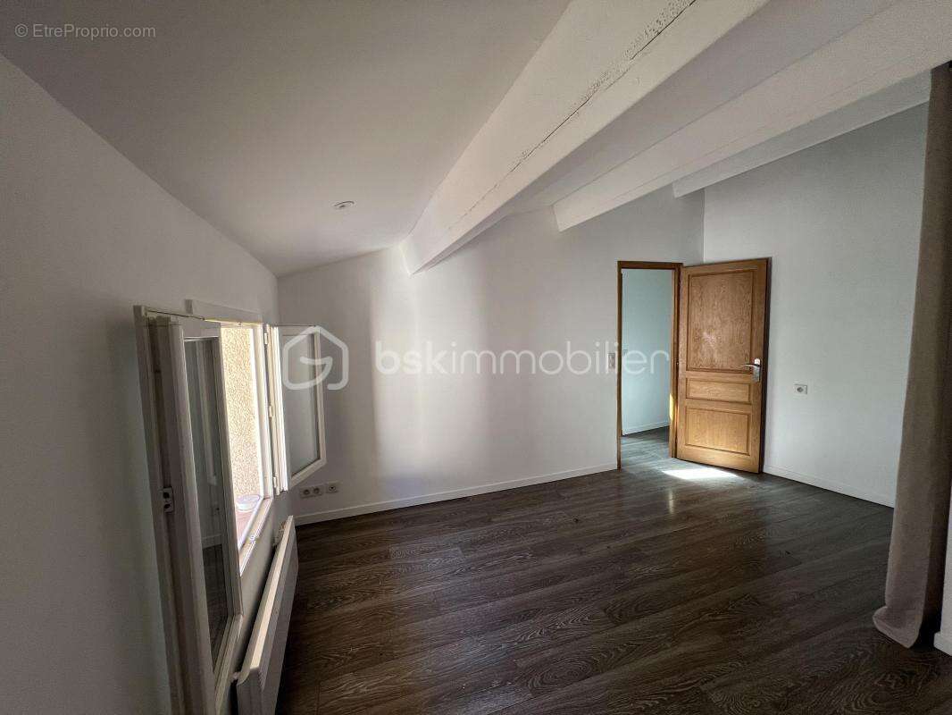 Appartement à FAYENCE