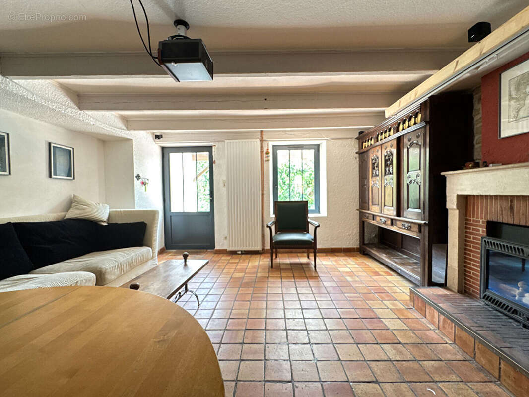 Maison à SAINT-JEAN-DE-LIVERSAY