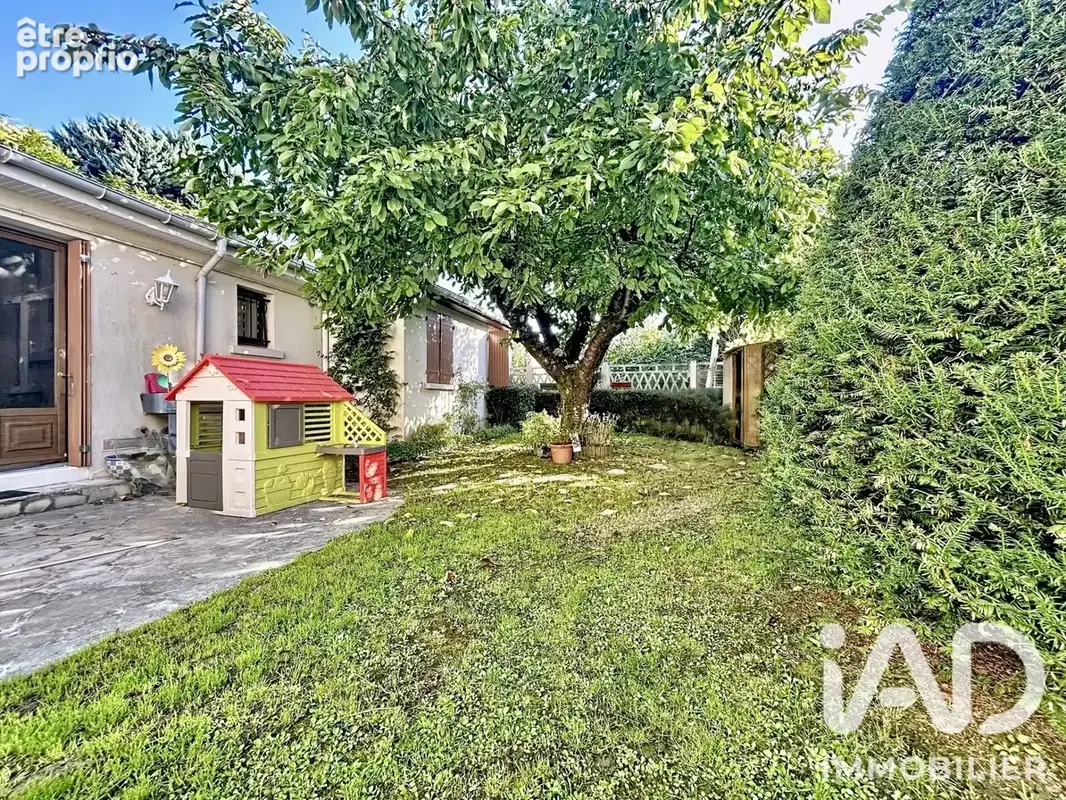 Photo 1 - Appartement à PONTAULT-COMBAULT