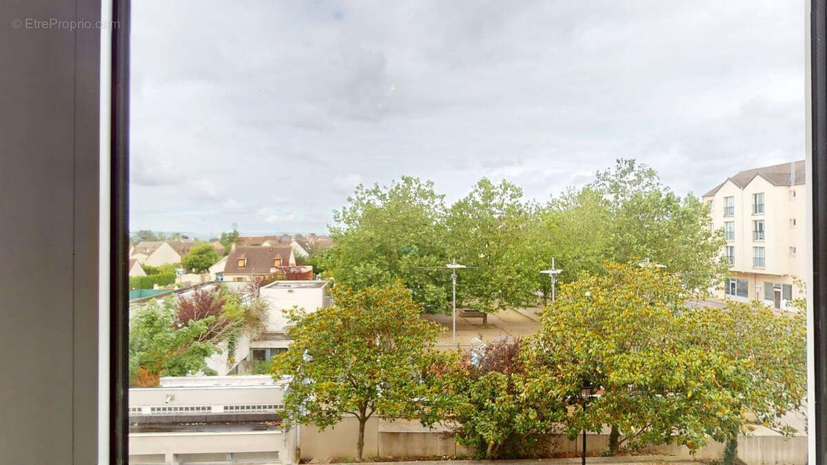 Appartement Issou 3 pièce(s) 67.73 m2 - photo 6
