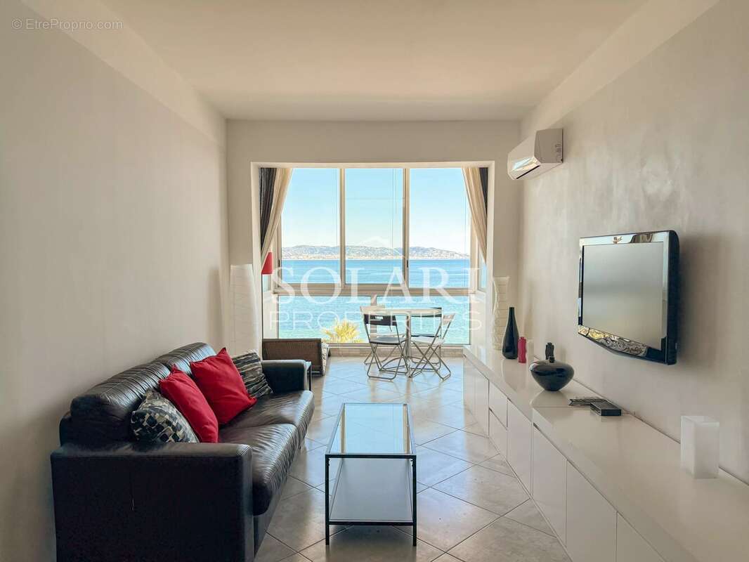 Appartement à THEOULE-SUR-MER