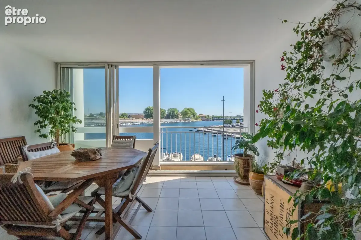 À Sète, sur le Quai de Bosc, à quelques pas de la gare et du centre-ville, - photo 2