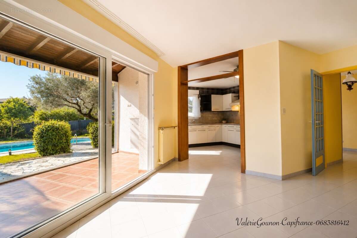 Maison à vendre 5 pièces JUVIGNAC (34),4 Chambres,130 m2, Terrain 645m2, Jardin,Sous-Sol total-Garage double-Piscine - photo 14