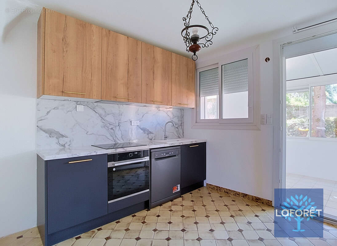 Maison La Roche-sur-yon 6 pièce(s) 90 m2 - photo 2