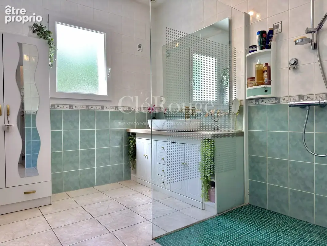 Proche de Pineuilh - Maison de plain pied avec magnifiaue jardin paysager - photo 11