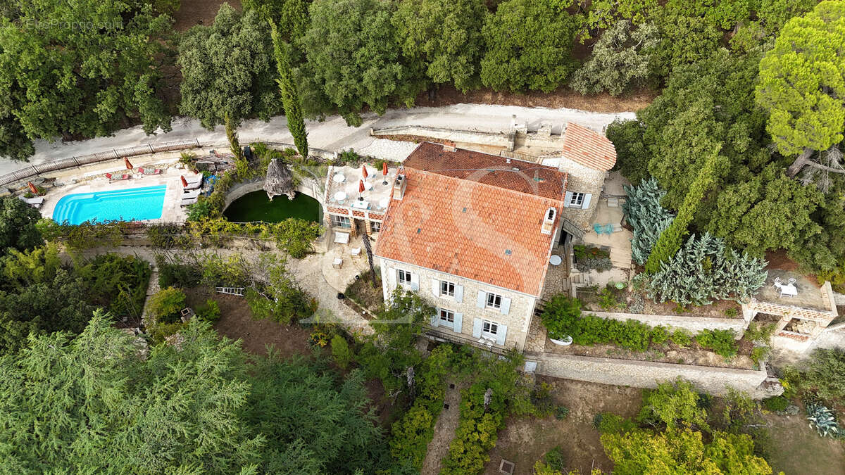 Maison à NYONS