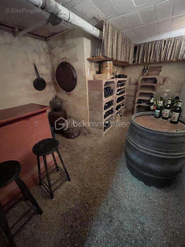 Maison à LES CLAYES-SOUS-BOIS