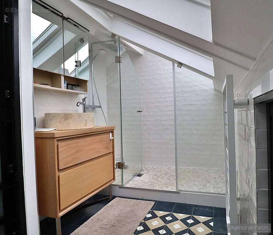 Maison à VERRIERES-LE-BUISSON