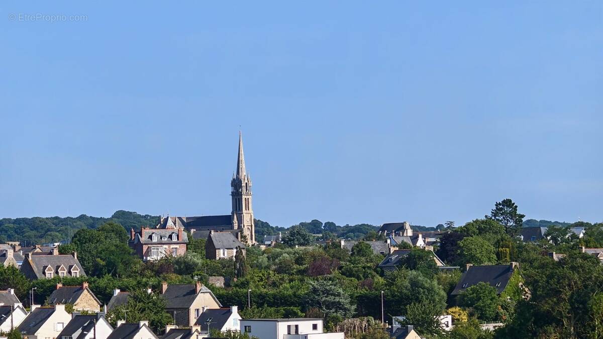 Appartement 4 pièces 104 m² · à Pleneuf-Val-Andre · 103,9 m² · 591 800 €