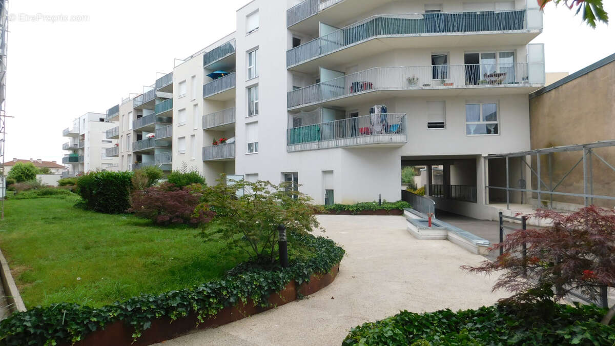 Appartement à JARVILLE-LA-MALGRANGE