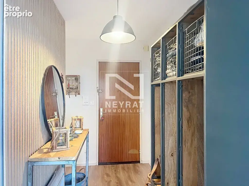 Autun - appartement type 2 avec ascenceur ! - photo 8