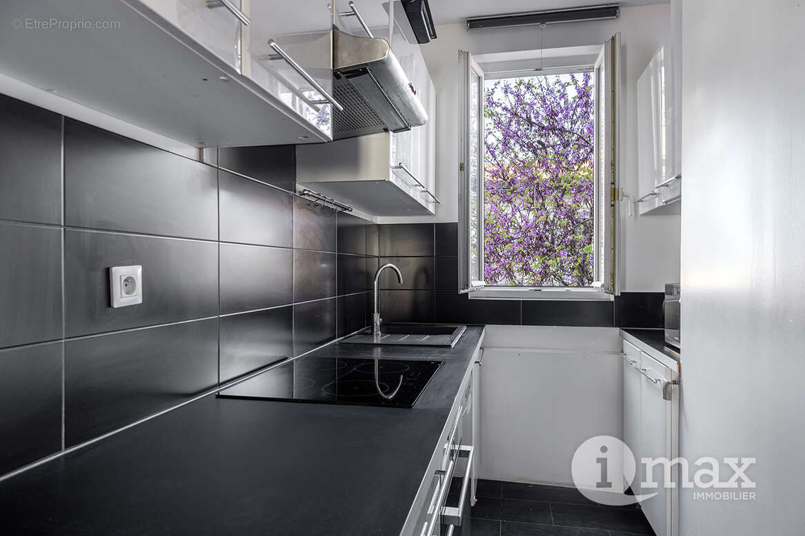 Appartement à BOIS-COLOMBES