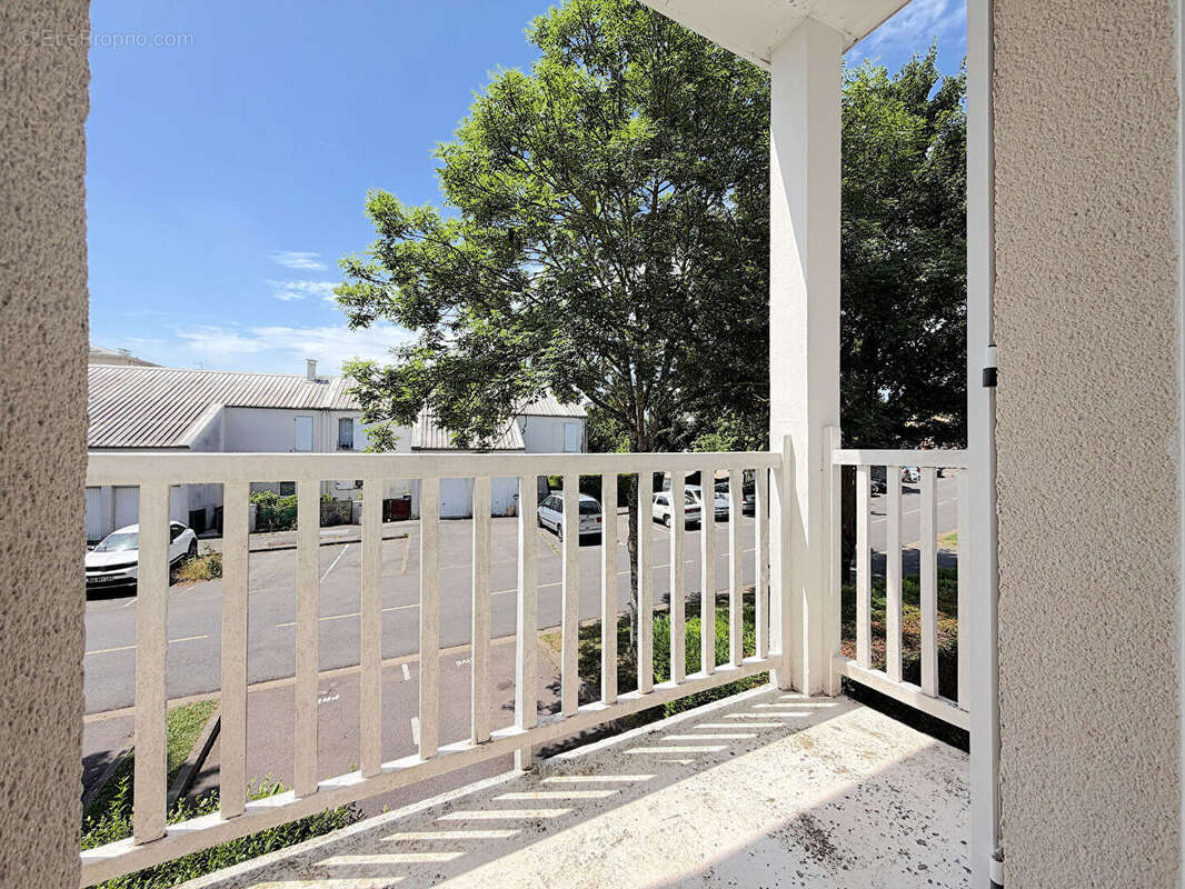 Appartement à VAUREAL