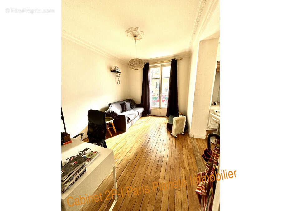 Appartement à PARIS-15E