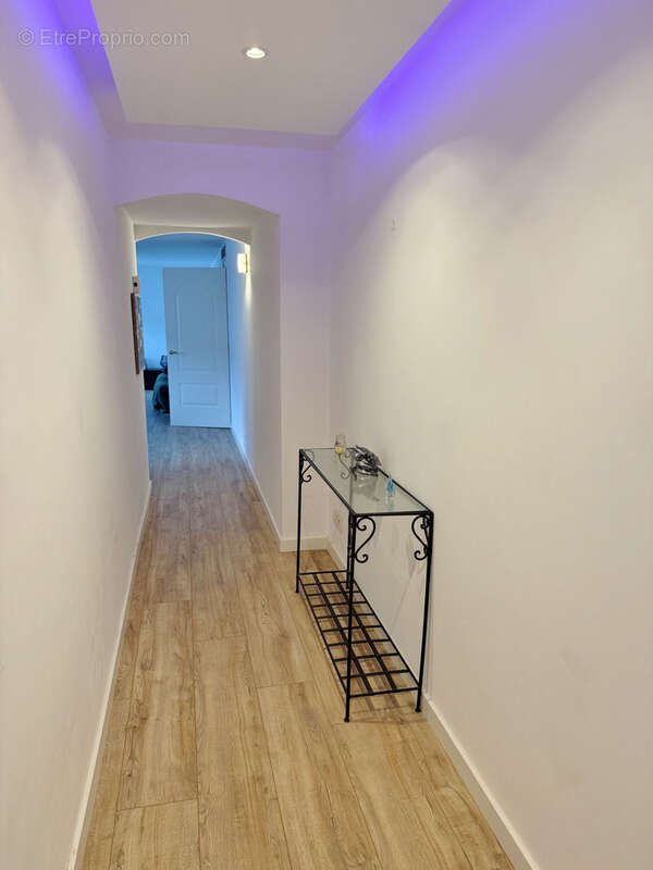 Appartement à SAINT-RAPHAEL