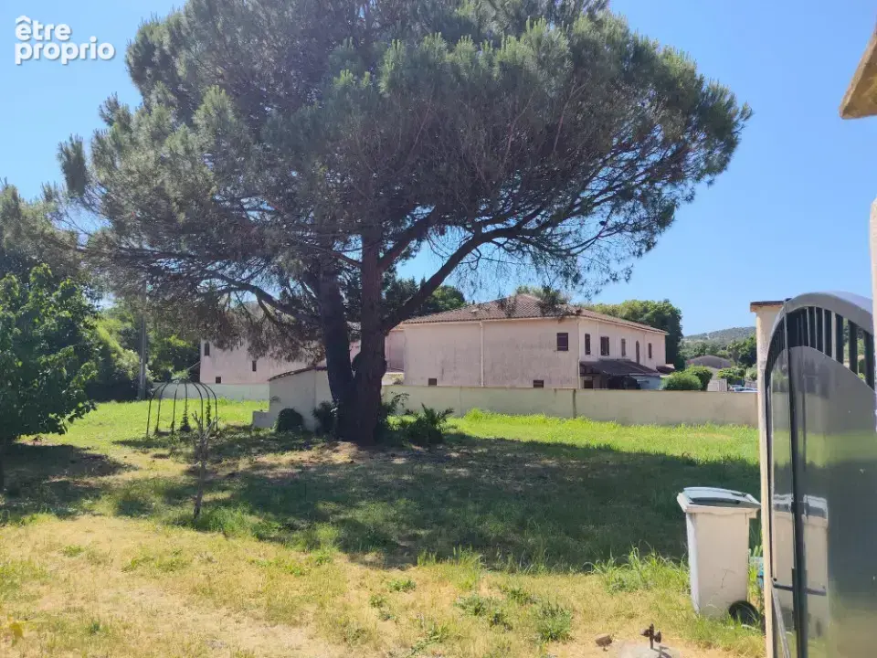 Terrain 514 m² à Sainte-Maxime  - photo 2