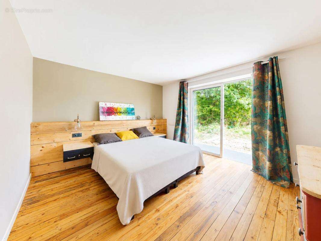 Loft d'exception au cœur du Beaujolais – 260 m² sur 1 hectare - photo 7