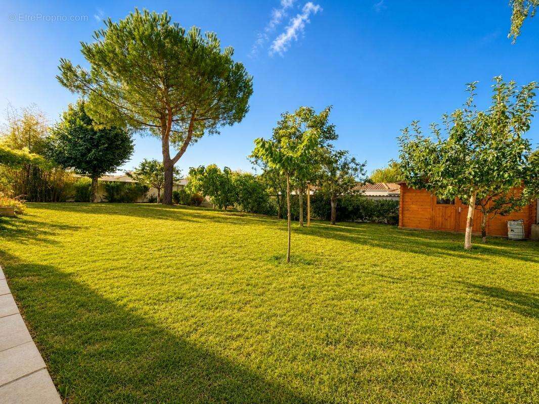 **LA JARRIE – Maison de plain-pied de 172 m²** - photo 5