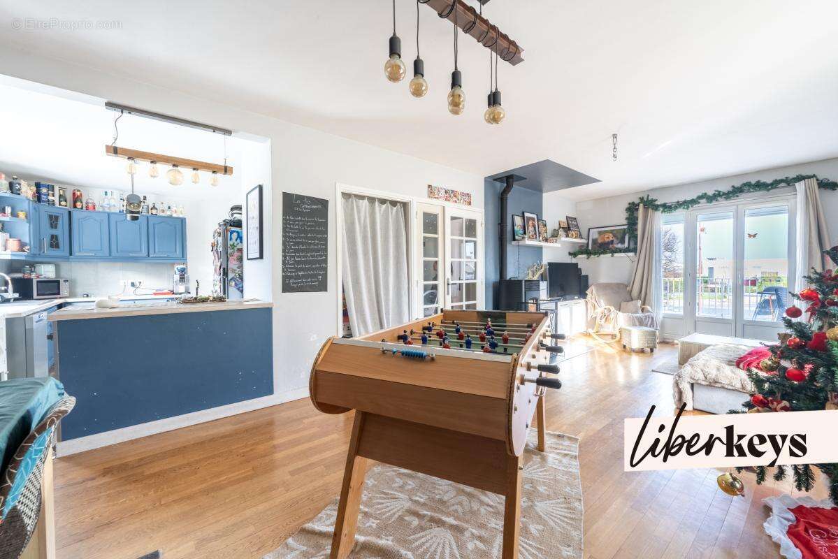 Appartement à VILLENEUVE-LE-ROI