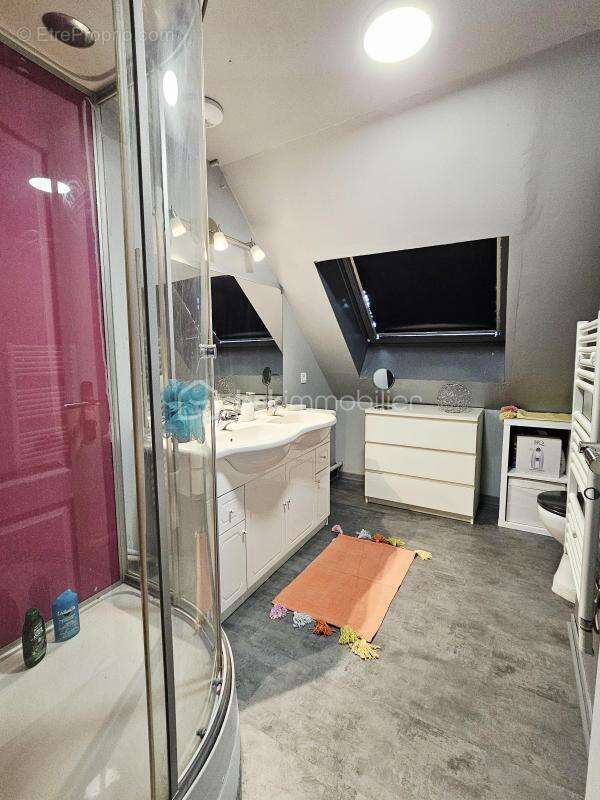 Maison à COULOMMIERS