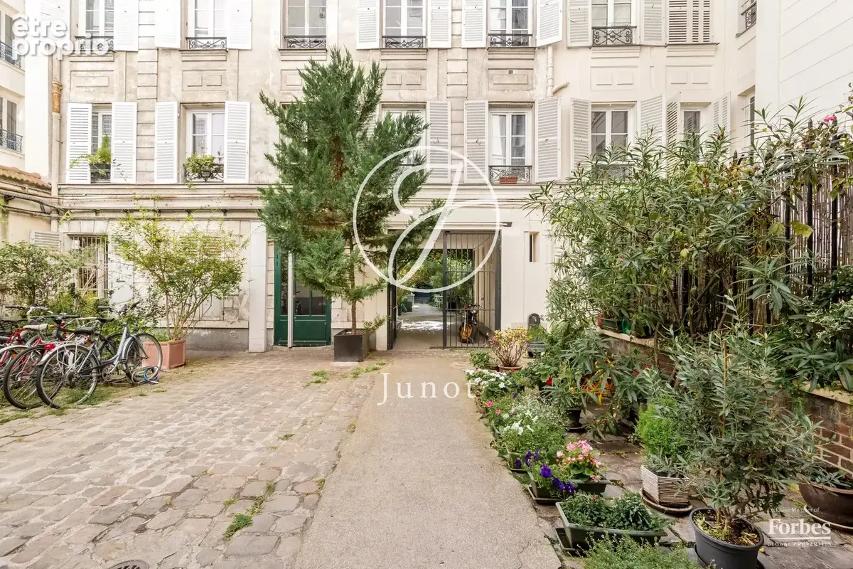 Paris 18e - JULES JOFFRIN / RUE DU POTEAU - Duplex - 4 pièces - 96,82m² Carrez - 130,57m² -  Atelier d'artiste - Terrasse - photo 20