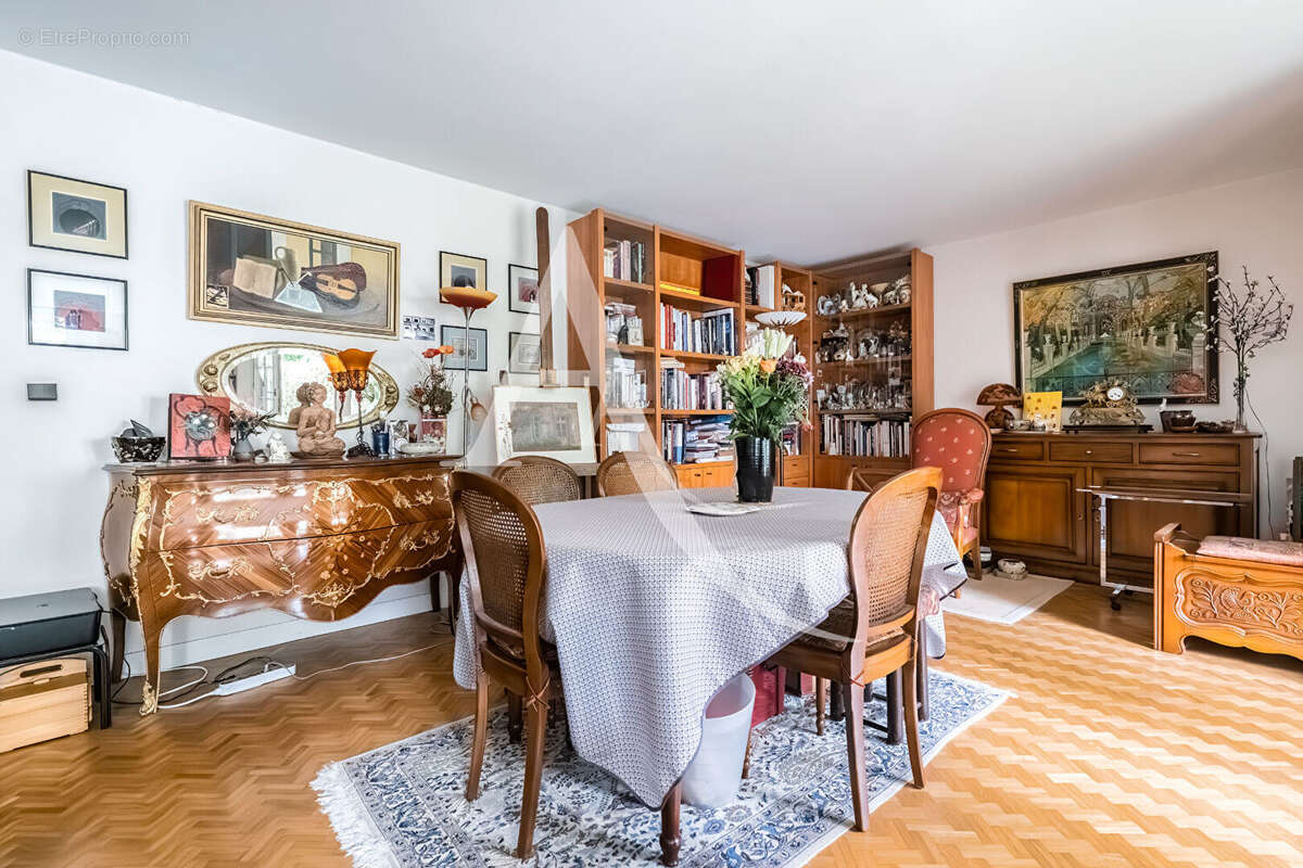 Appartement à CHATILLON