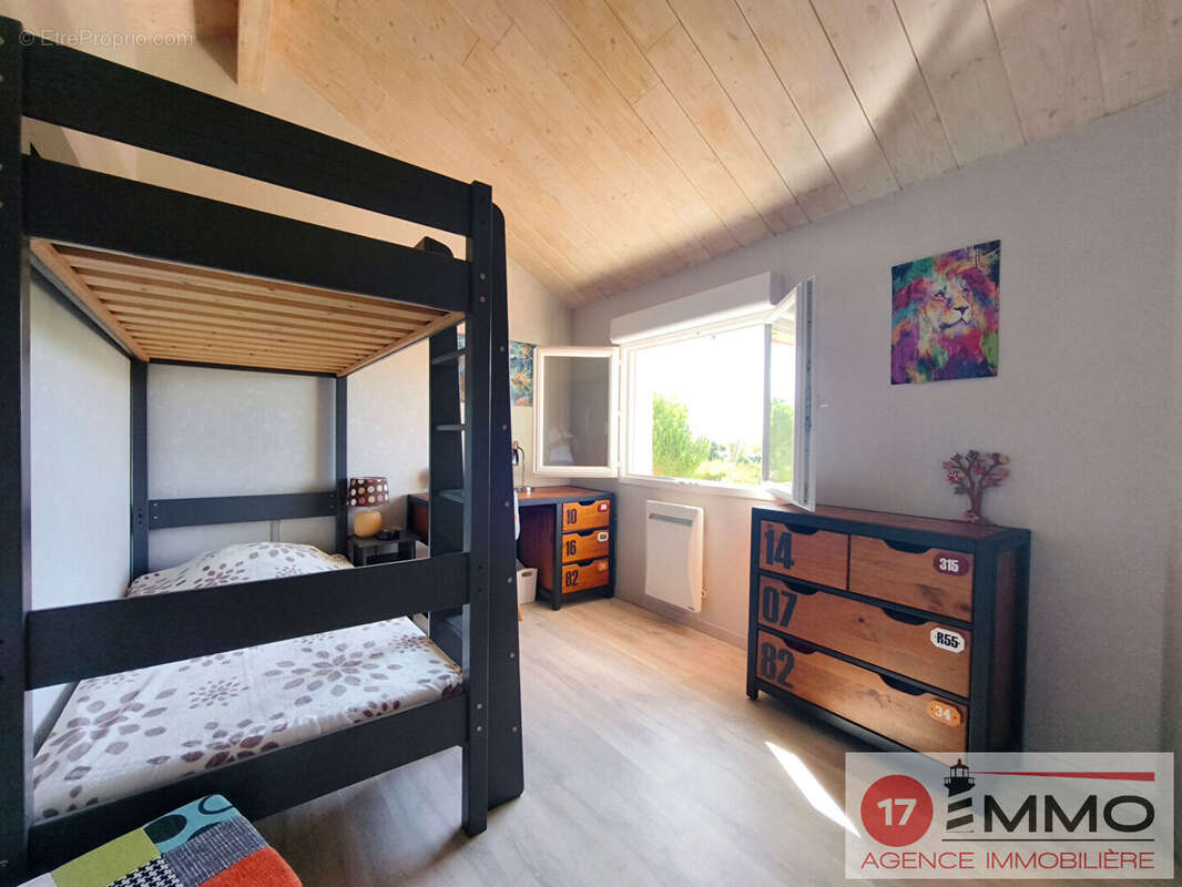 Maison familiale 5 chambres sur une magnifique parcelle de 1 169 m² - photo 11