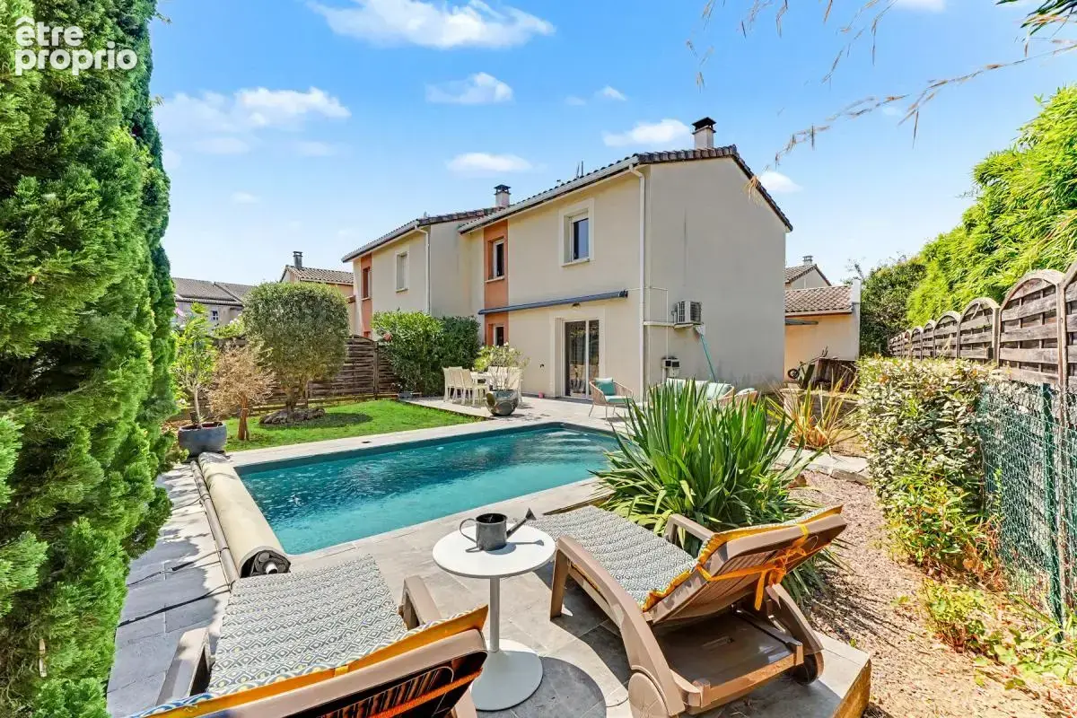 Maison T4 de + 86 m² avec Jardin, Piscine, Garage & Climatisation – Castelginest - photo 3