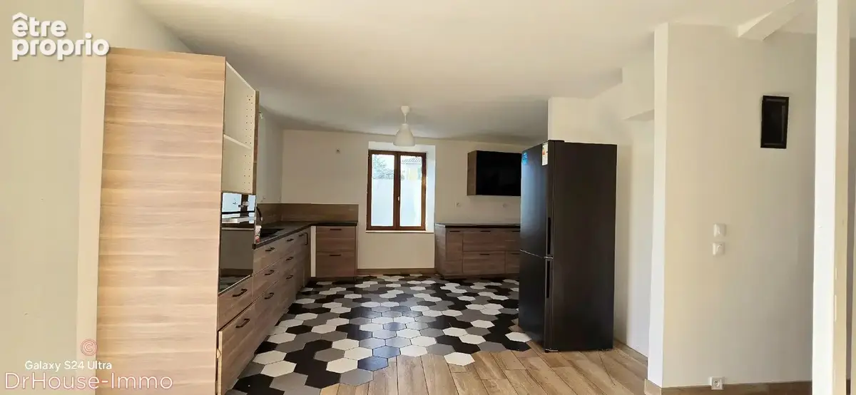 Maison 9 pièces 209 m² à vendre à Roussillon (38150) - photo 12
