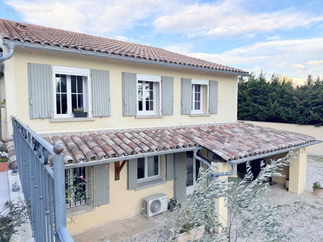 Maison à VACQUEYRAS