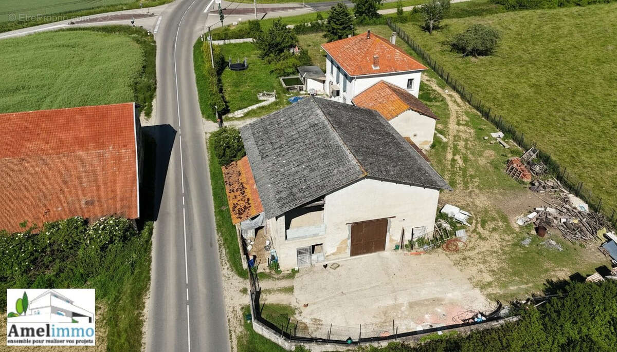 Maison à MOISSIEU-SUR-DOLON
