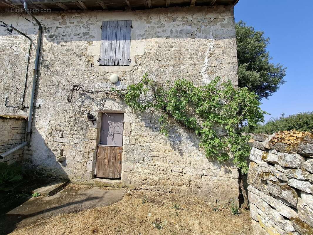 Propriété paisible avec grand jardin au cœur de Melle - photo 14