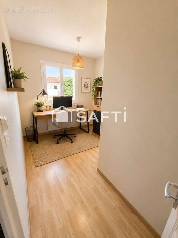 Maison 156 m² à Veauchette  - photo 9