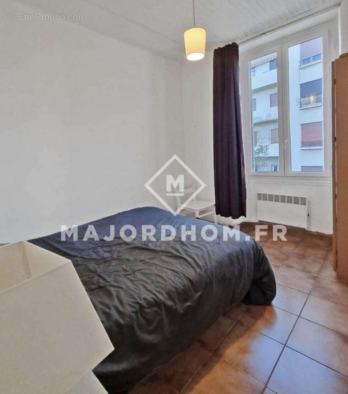 Appartement à MARSEILLE-7E