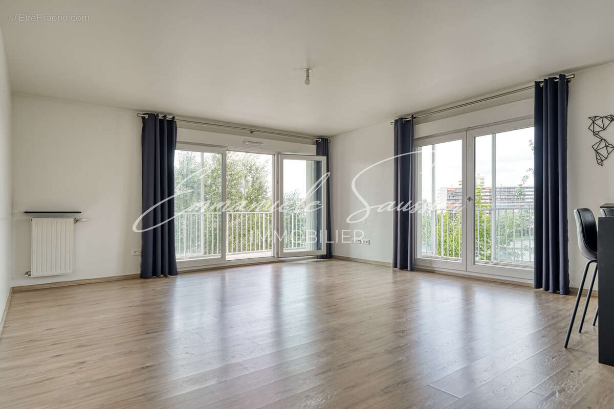 Appartement à CLICHY