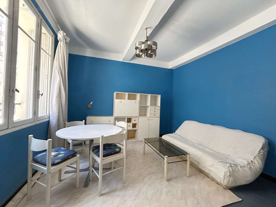 Maison à LEZIGNAN-CORBIERES