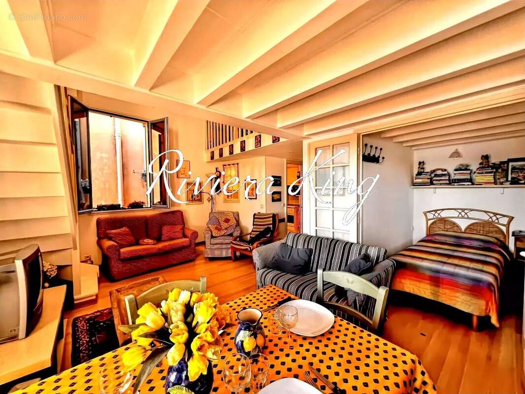 Appartement à VILLEFRANCHE-SUR-MER