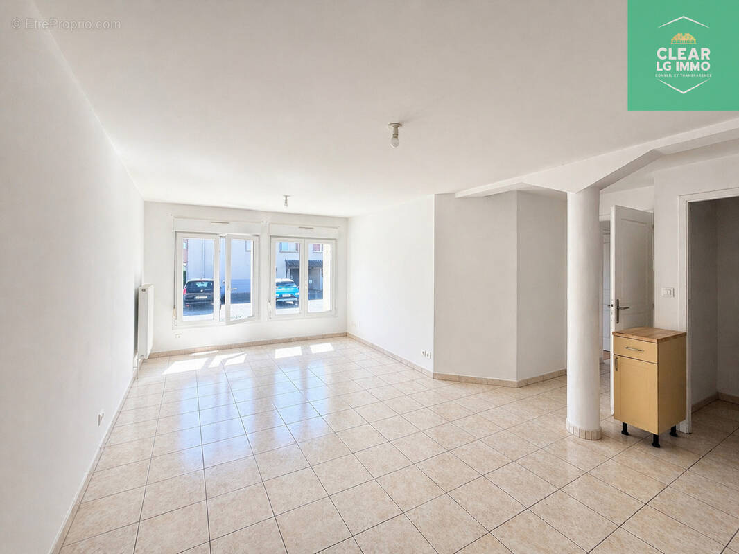 Appartement à SAINT-PRIVAT-LA-MONTAGNE