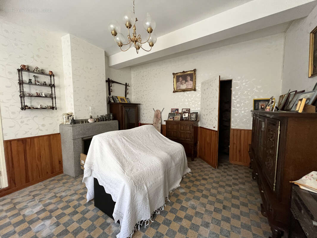 Maison à MARSEILLETTE