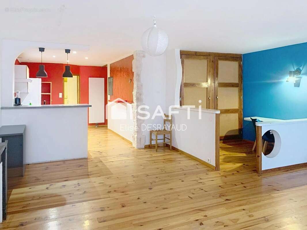 Appartement 77 m² à Macon  - photo 2