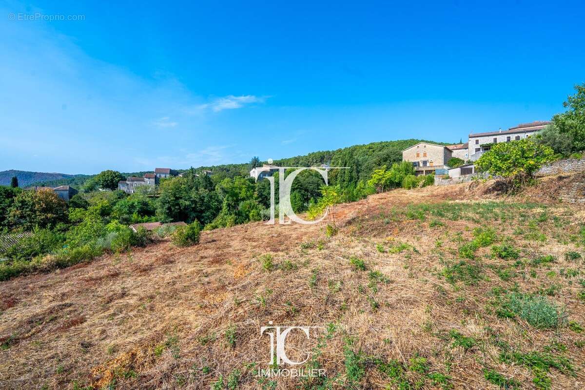 Terrain en zone auo 3479m² - photo 3