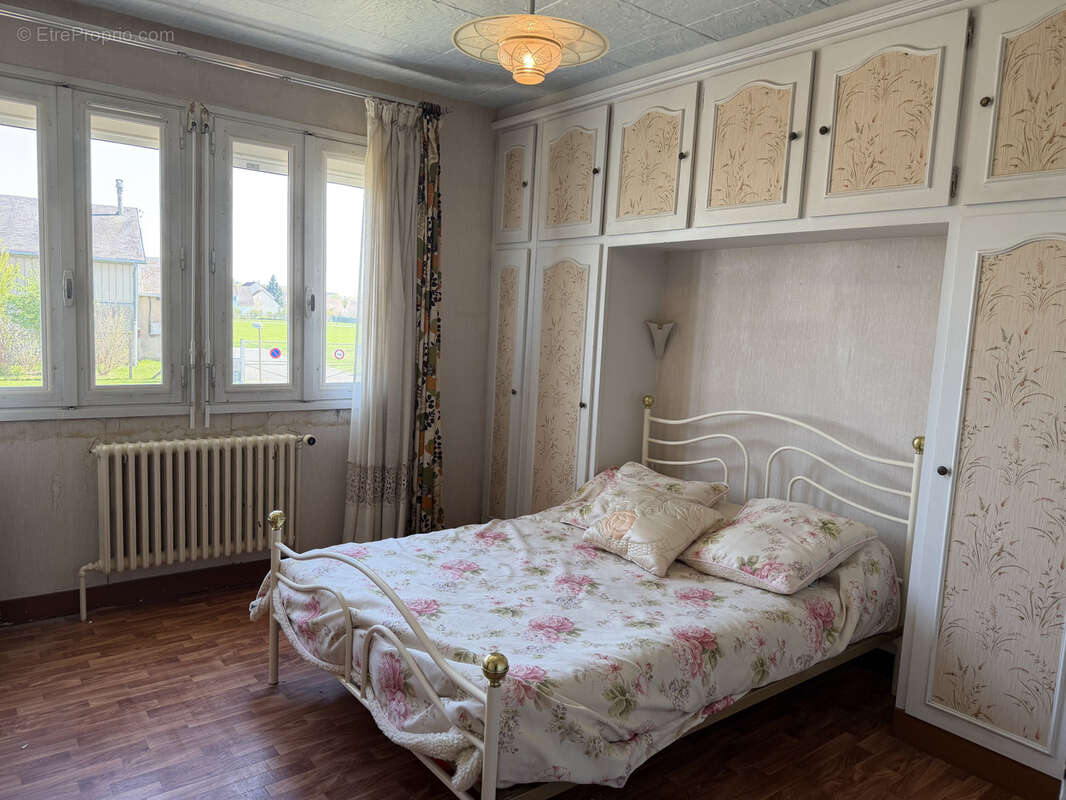 Maison à CHATEAUDUN