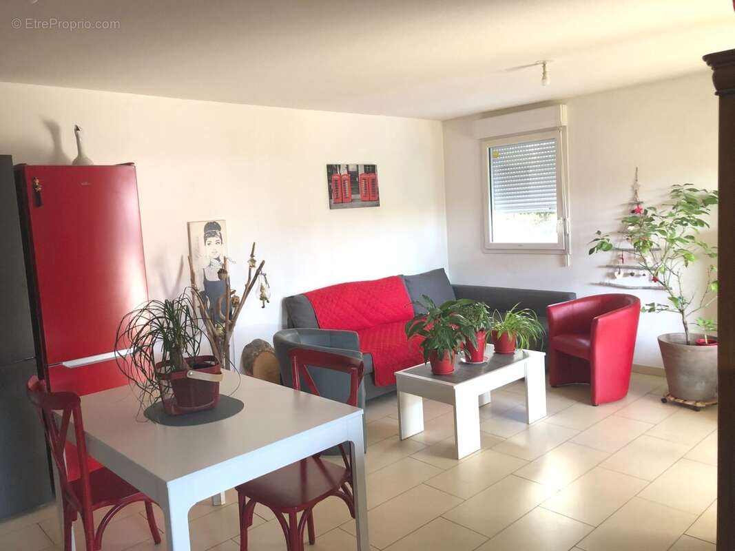 Appartement à COUZEIX