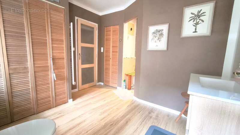 Longère de caractère – Plus de 200 m² habitables – Charme authentique et fort potentiel - photo 7
